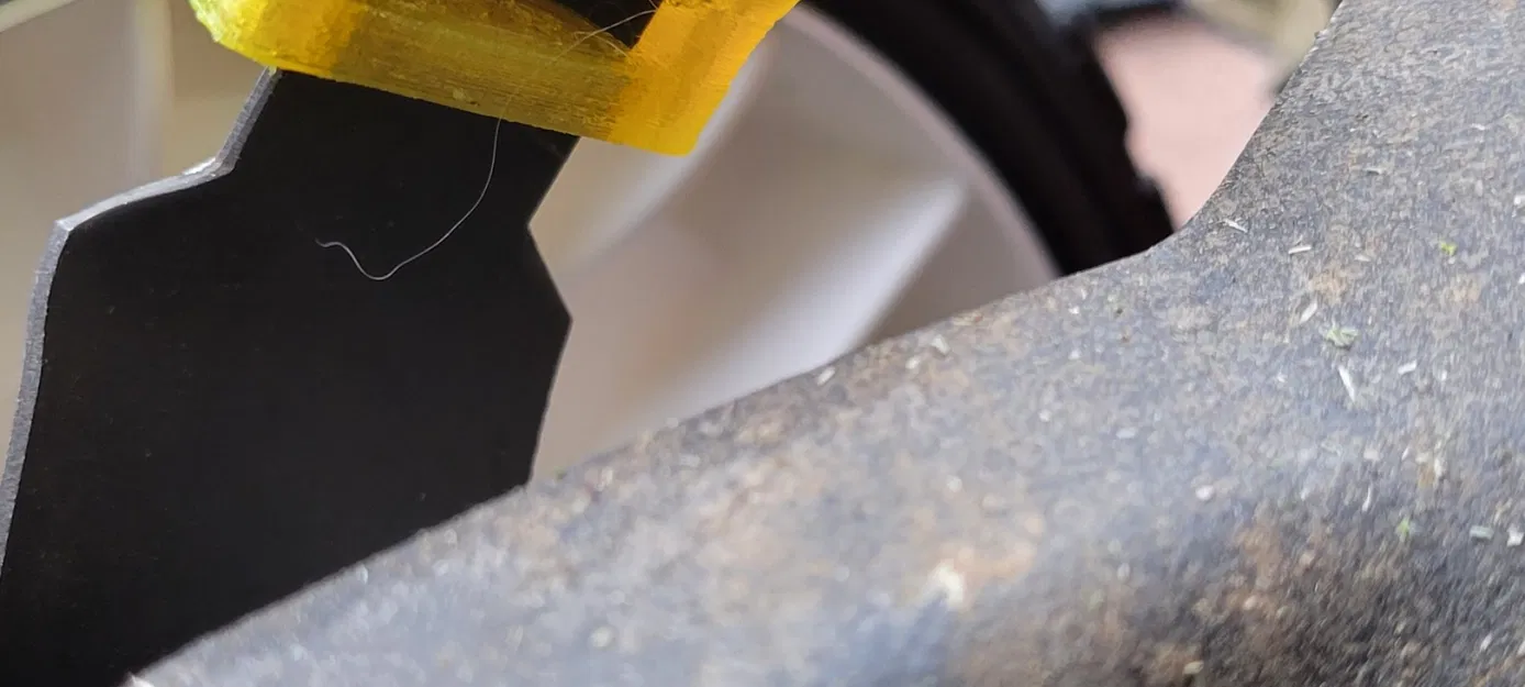 Cán điều chỉnh bánh xe cho máy cắt cỏ - Image 1