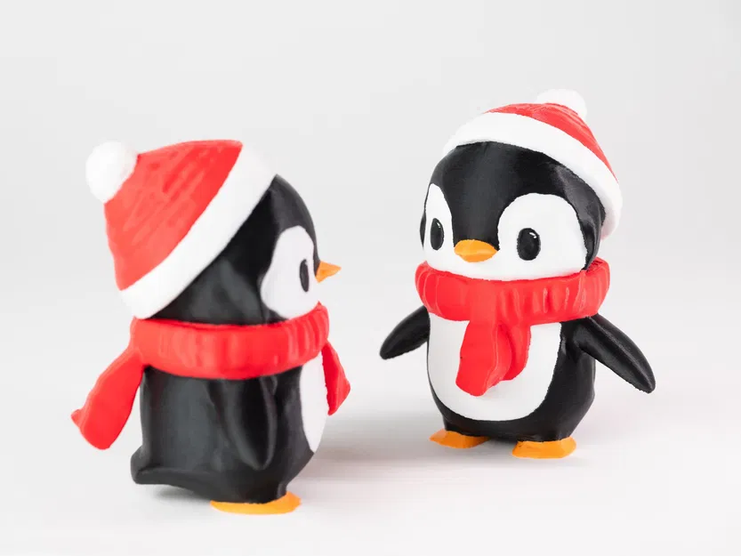 Penguin dễ thương với khăn quàng cổ và mũ len - Image 3