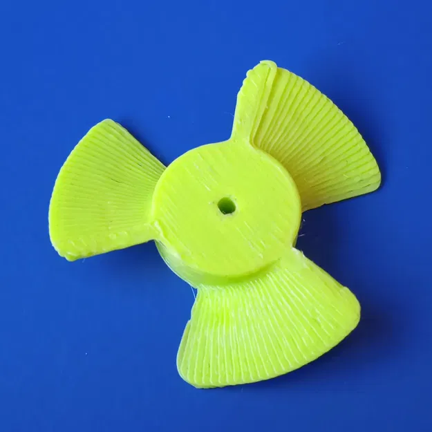 Cánh quạt cho động cơ toy với trục 2 mm - Image 1