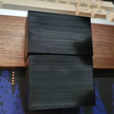 Hộp đựng bài ma thuật mỏng cho hơn 120 thẻ