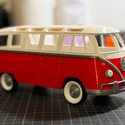 Xe buýt Volkswagen nhiều màu sắc in 3D với MMU