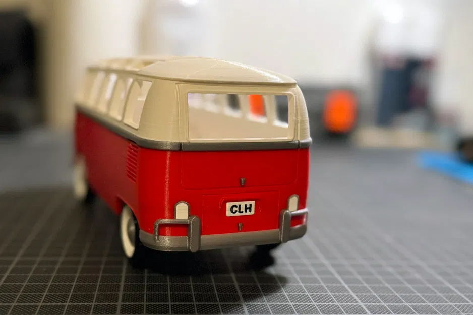 Xe buýt Volkswagen nhiều màu sắc in 3D với MMU - Image 3