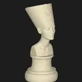 Tượng bán thân nữ hoàng Nefertiti trên bệ đỡ - Thumbnail 2