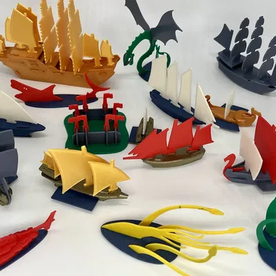 Tàu chiến và quái vật biển trong trò chơi cướp biển CSG