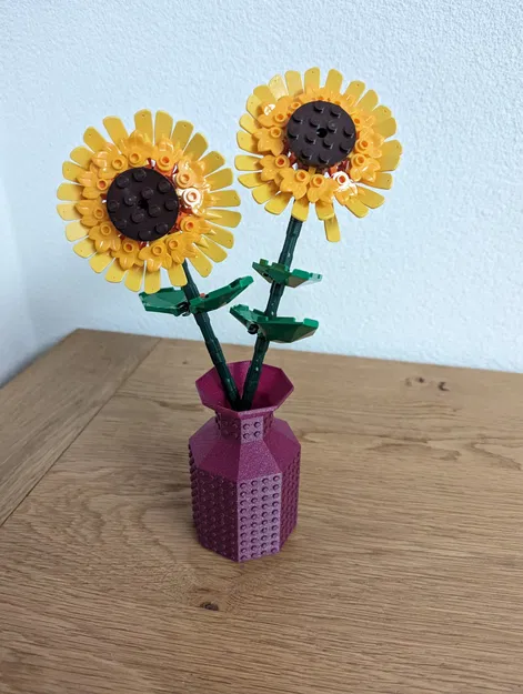 Bình hoa lego nhỏ gọn và độc đáo - Image 1