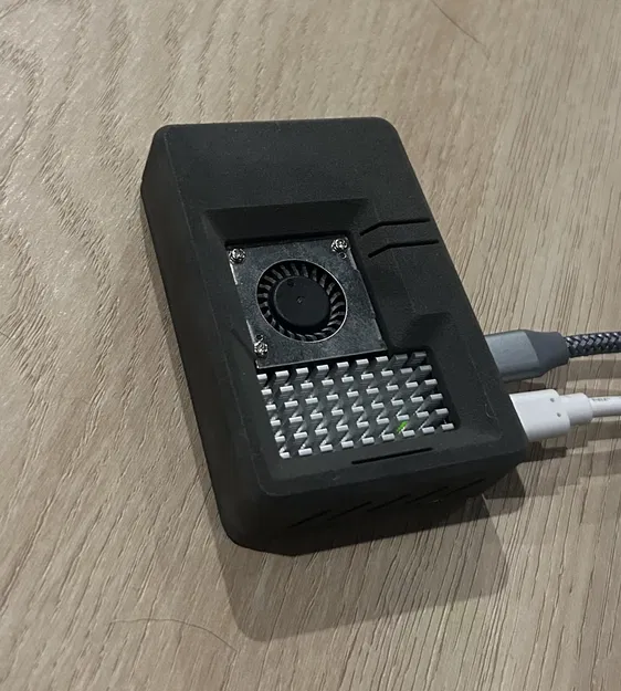 Vỏ Raspberry Pi5 với bộ làm mát hoàn toàn lộ ra - Image 1