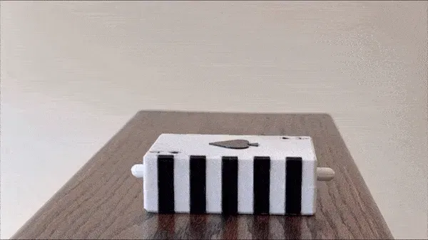 Hộp đố Spade với 3 ngăn bí mật - Image 3