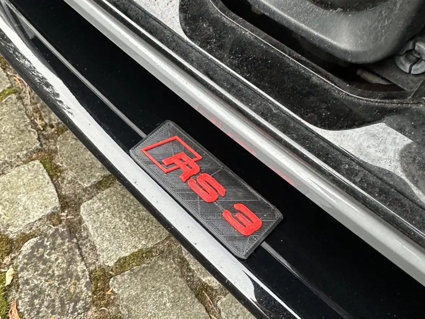Biểu tượng Audi RS3 gắn trên cản trước xe ô tô - Image 4