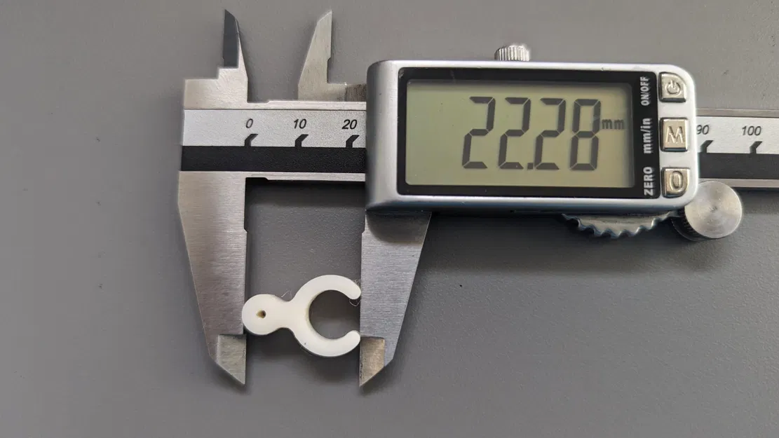 Kẹp giữ chỉ cho cuộn bobbin - Image 8