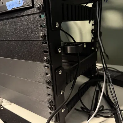 Giá đỡ rack 10 inch chắc chắn cho hệ thống máy tính