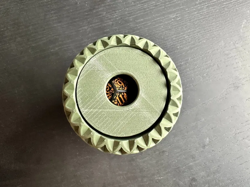 Tháp xúc xắc hình khối và nơi lưu trữ tiện dụng - Image 3