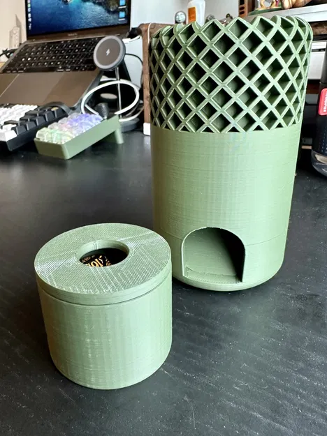 Tháp xúc xắc hình khối và nơi lưu trữ tiện dụng - Image 4