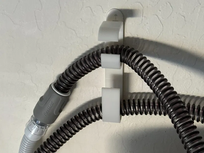 Móc treo ống CPAP với thiết kế chống trượt - Image 1