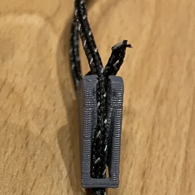 Công cụ điều chỉnh độ căng dây cho lều cắm trại