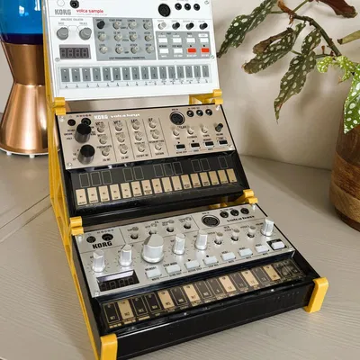 Giá đỡ và giá kệ cho thiết bị Korg Volca