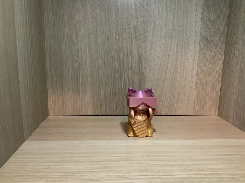 Mèo nhỏ dễ thương với thiết kế chảy nước - Image 1