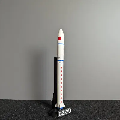 Tên lửa CZ-2D trong bộ sưu tập mô hình tỷ lệ 1:200