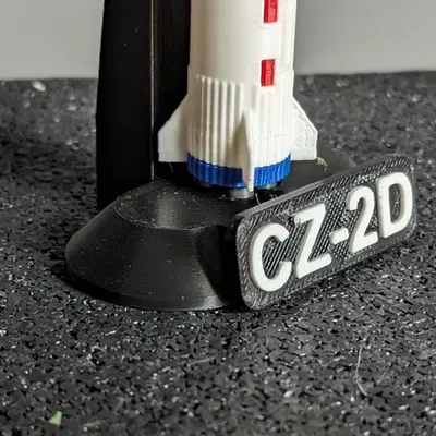 Tên lửa CZ-2D trong bộ sưu tập mô hình tỷ lệ 1:200