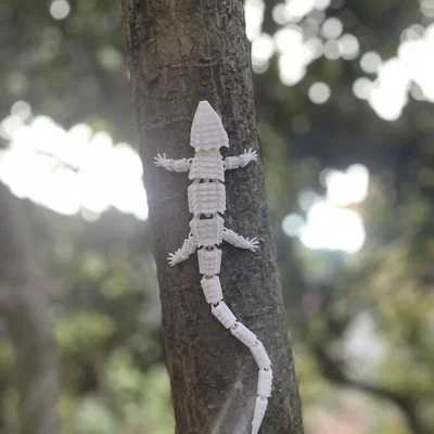 Thằn lằn khớp nối độc đáo cho trang trí nội thất