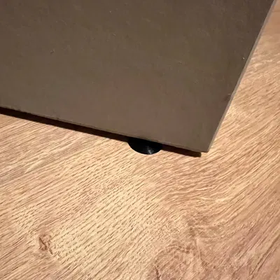 Giá đỡ cửa từ tính với lực hút và đẩy của nam châm