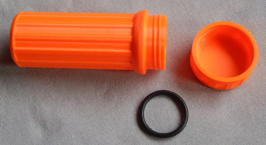 Đồ chứa có thể vặn lại hai kích thước - Image 1