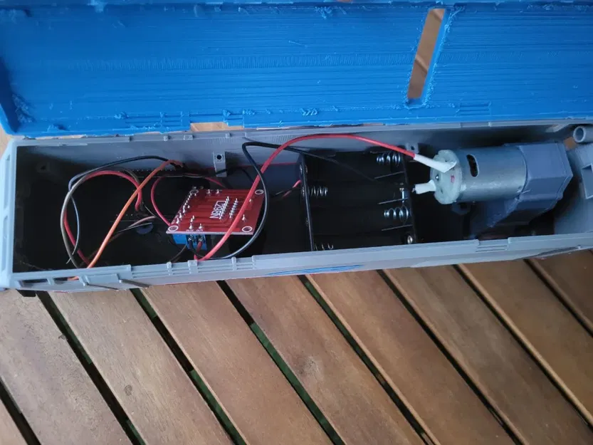 Đầu máy xe lửa Diesel P42 Genisis tương thích O Gauge - Image 4