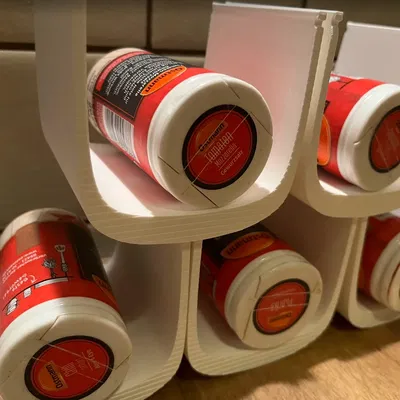 Giá đỡ đa năng cho chai, bút và gia vị