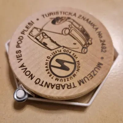 Bảng tường hình lục giác cho huy hiệu du lịch gỗ