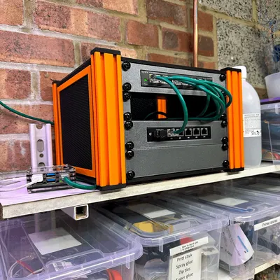 Giá đỡ công tắc để bàn cho thiết bị mạng