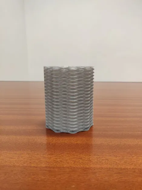 Giá đỡ bút chì xoắn độc đáo cho bàn làm việc - Image 1