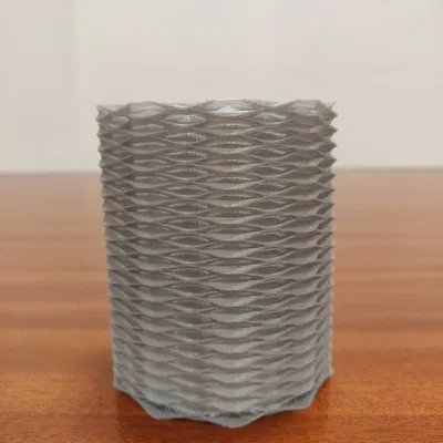 Giá đỡ bút chì xoắn độc đáo cho bàn làm việc