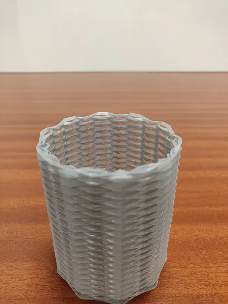 Giá đỡ bút chì xoắn độc đáo cho bàn làm việc - Image 3