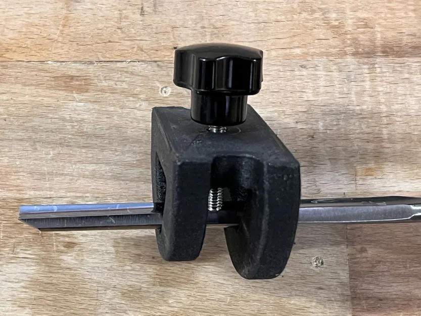 Giá đỡ mài cho dụng cụ Hohleisen dùng máy mài ướt - Image 2