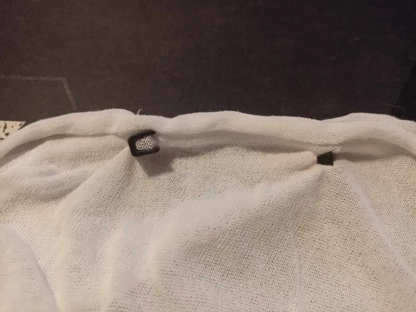 Kẹp giữ vải đơn giản và tiết kiệm - Image 1