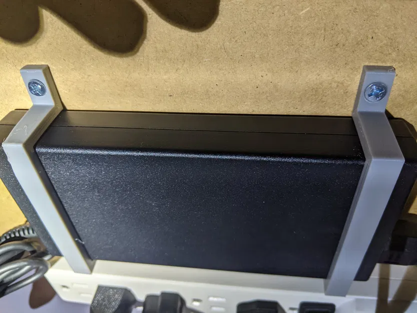 Giá đỡ nguồn điện dưới bàn cho Kensington SD5700T - Image 1