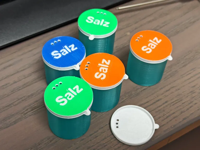 Giá đựng muối nhỏ cho bàn ăn sáng - Image 1