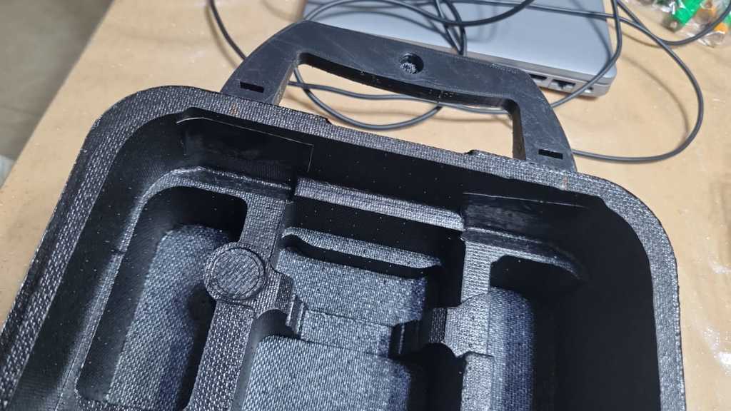 Tay cầm remix cho Radiomaster TX16S với lỗ vít và đai ốc - Image 3