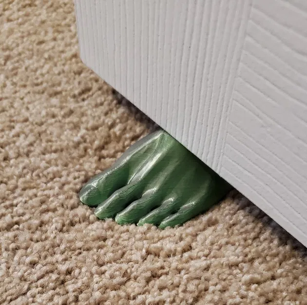 Chân đế giữ cửa hình bàn chân độc đáo - Image 1