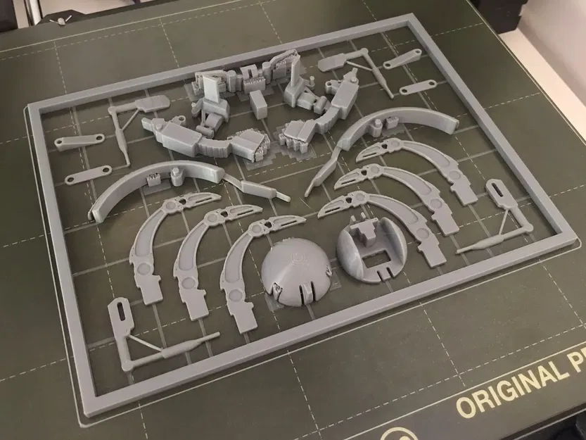 Bộ mô hình Droideka trong Star Wars - Image 4