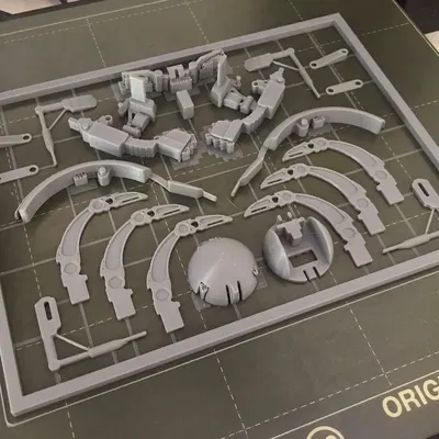 Bộ mô hình Droideka trong Star Wars