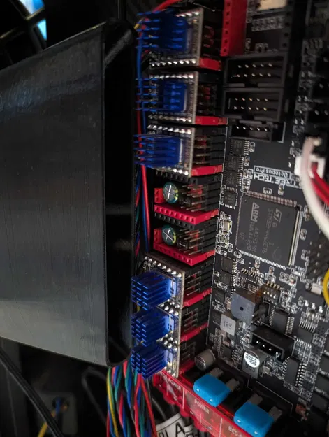 Giá đỡ quạt 92mm cho bo mạch RatRig V-Core 3.1 - Image 2