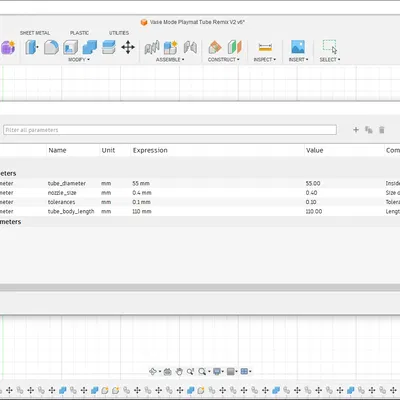 Bình hoa dạng tham số với họa tiết sọc