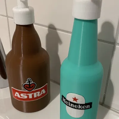 Bình đựng xà phòng hình chai bia Astra và Heineken