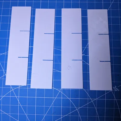 Hộp lưu trữ filament rỗng với 3 ngăn chia