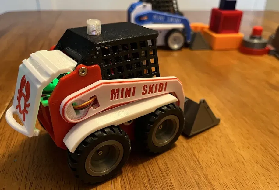 Bản remix Mini-Skidi với bánh xe cao su và cải tiến điều khiển - Image 1