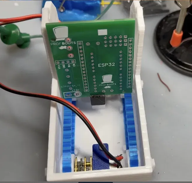 Bản remix Mini-Skidi với bánh xe cao su và cải tiến điều khiển - Image 5