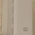 Giá đỡ gắn tường Cisco CBW145AC-E cho điểm truy cập - Thumbnail 1