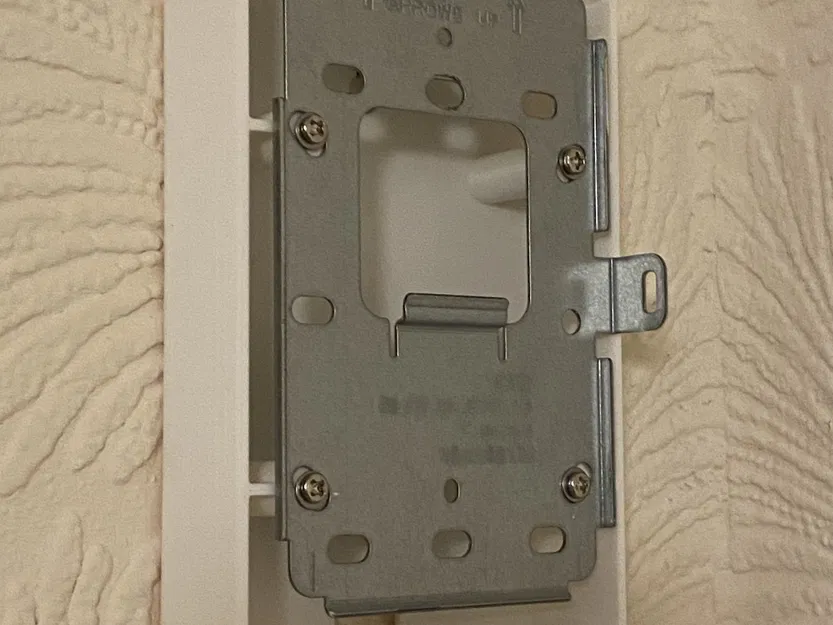 Giá đỡ gắn tường Cisco CBW145AC-E cho điểm truy cập - Image 3