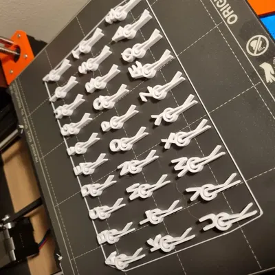 Dấu hiệu chữ cái cho ly uống và cốc