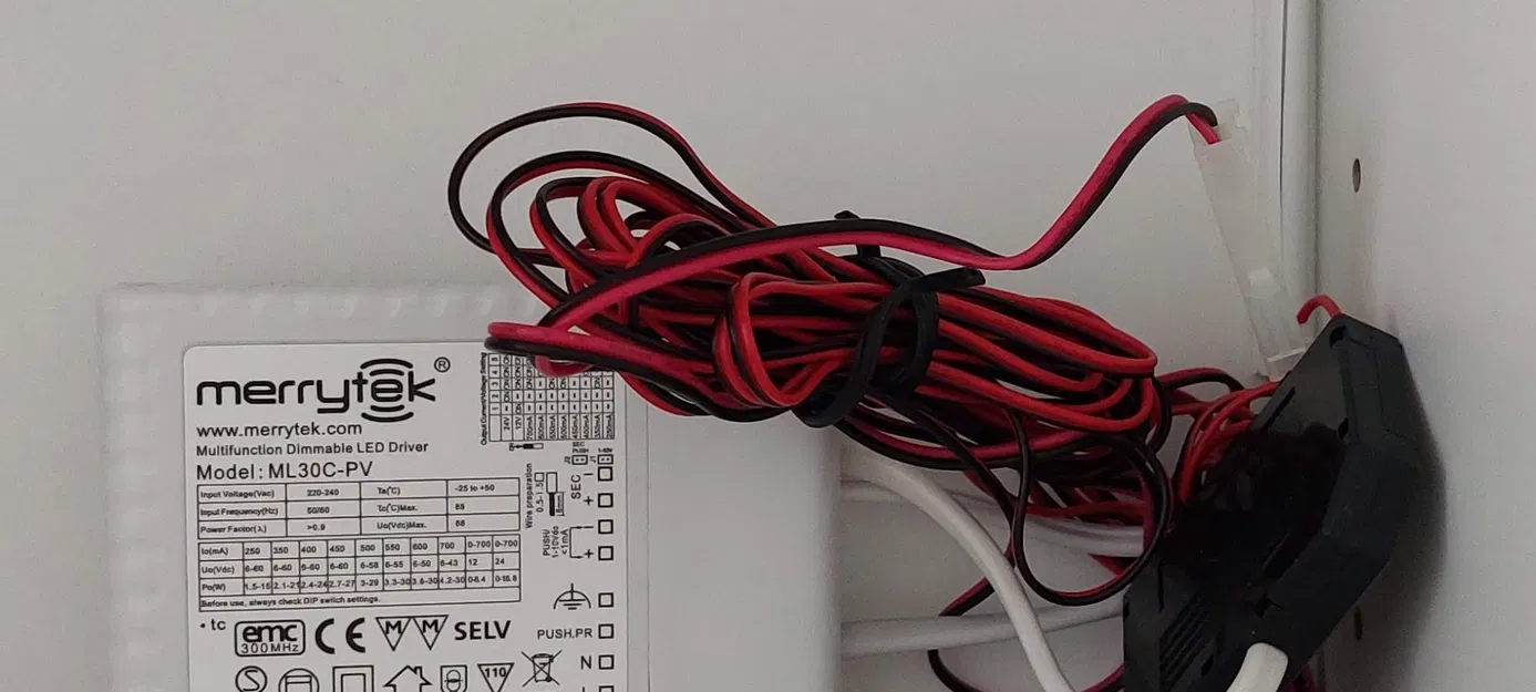 Bìa che dây điện cho kệ để đồ - Image 3